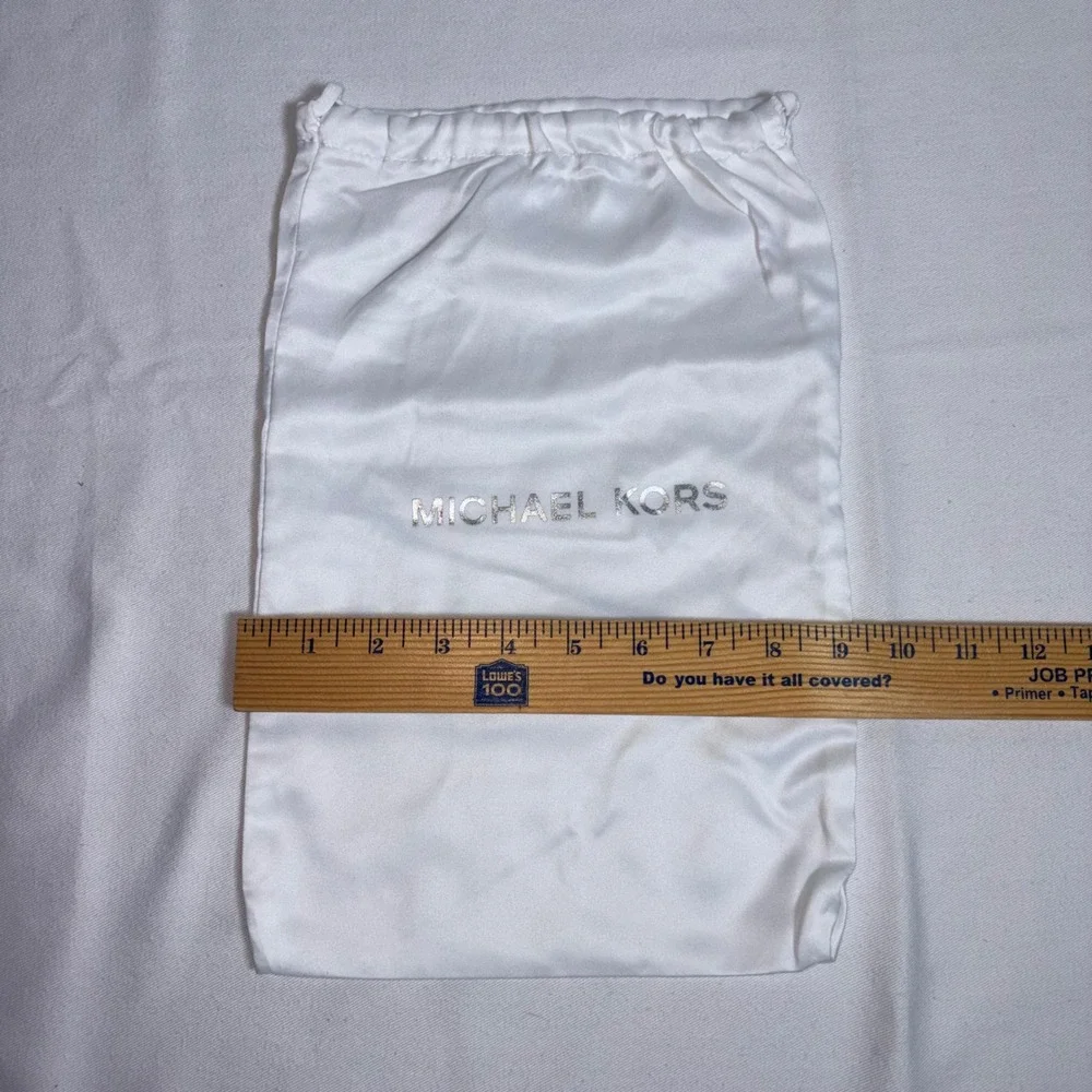 Michael Kors Dust Bag OS White Excellent Satin Drawstring Silver Logo Pouch